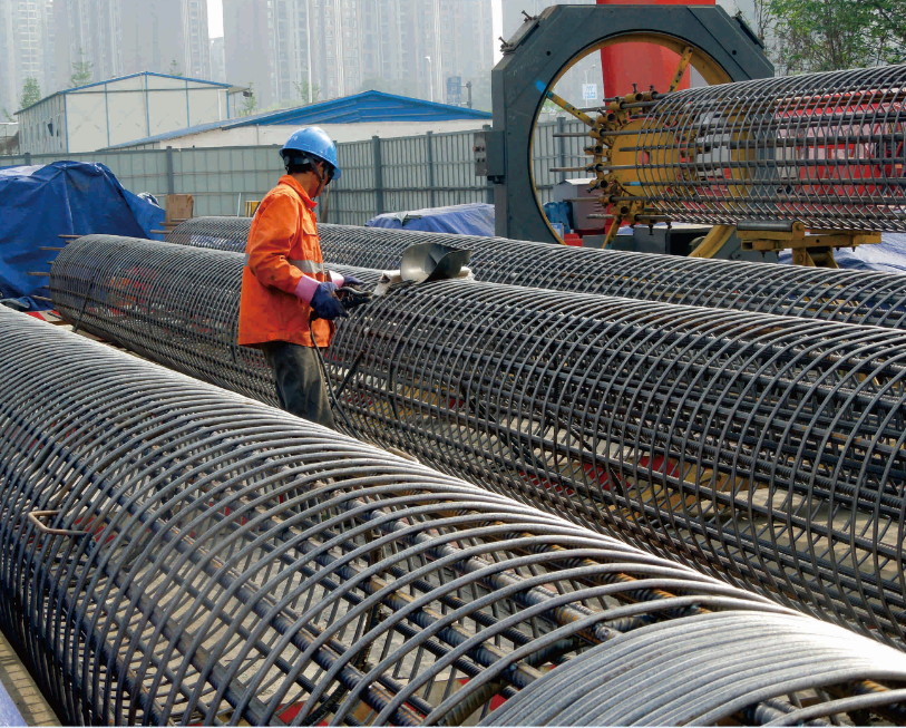 4《鋼筋工》 鐘維章(.png 4《鋼筋工》 鐘維章(.png